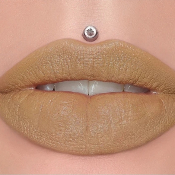 JEFFREE STAR Velvet Trap Lipstick - UNPHAZED NIB - Picture 4 of 4